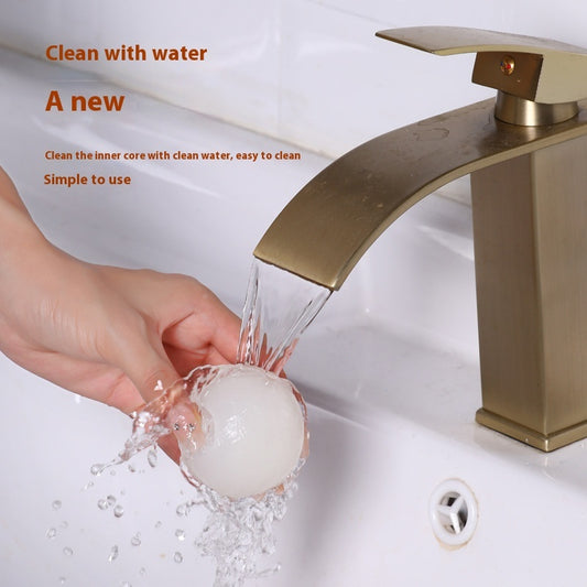 Reusable hair remover ball for clothes and pet hair