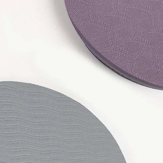 Yoga knee support pads for floor workout