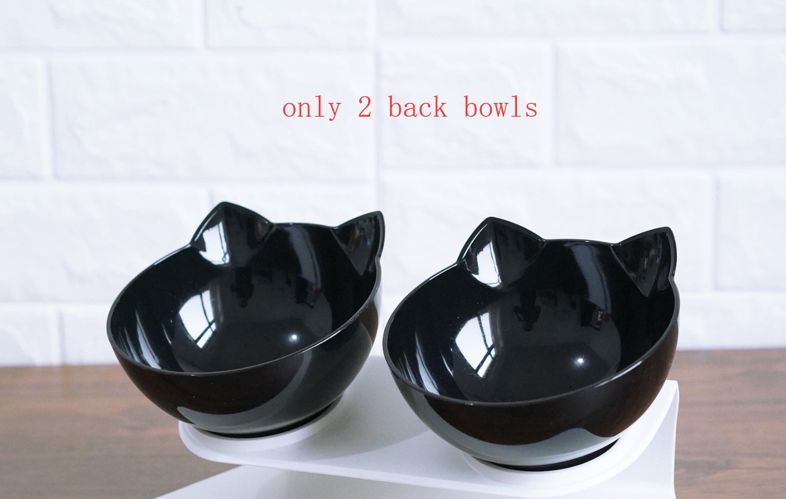 Elevated tilted cat bowl for food and water