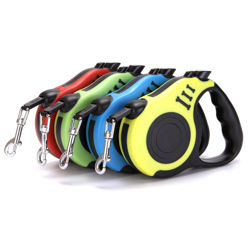 Retractable dog leash with one-button lock