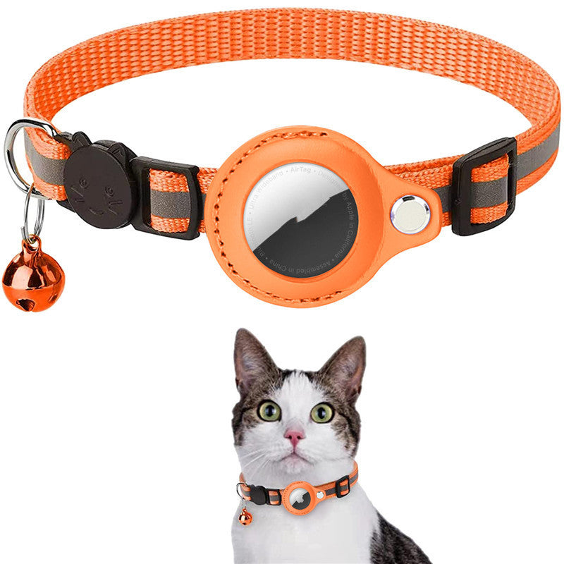 Cat collar with round waterproof AirTag protective cover
