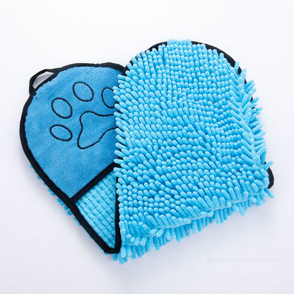 Pet towel bathrobe with hand pockets for easy drying
