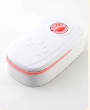 Plastic automatic pet feeder in pink and gray color options