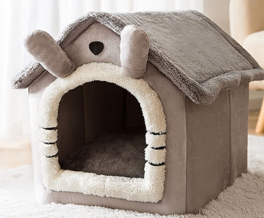Plush covered pet bed for small dogs