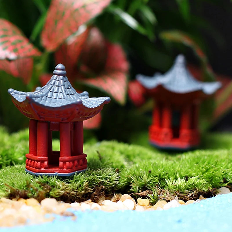 Mini Torii gate Japanese garden resin decoration for desk terrarium and home decor