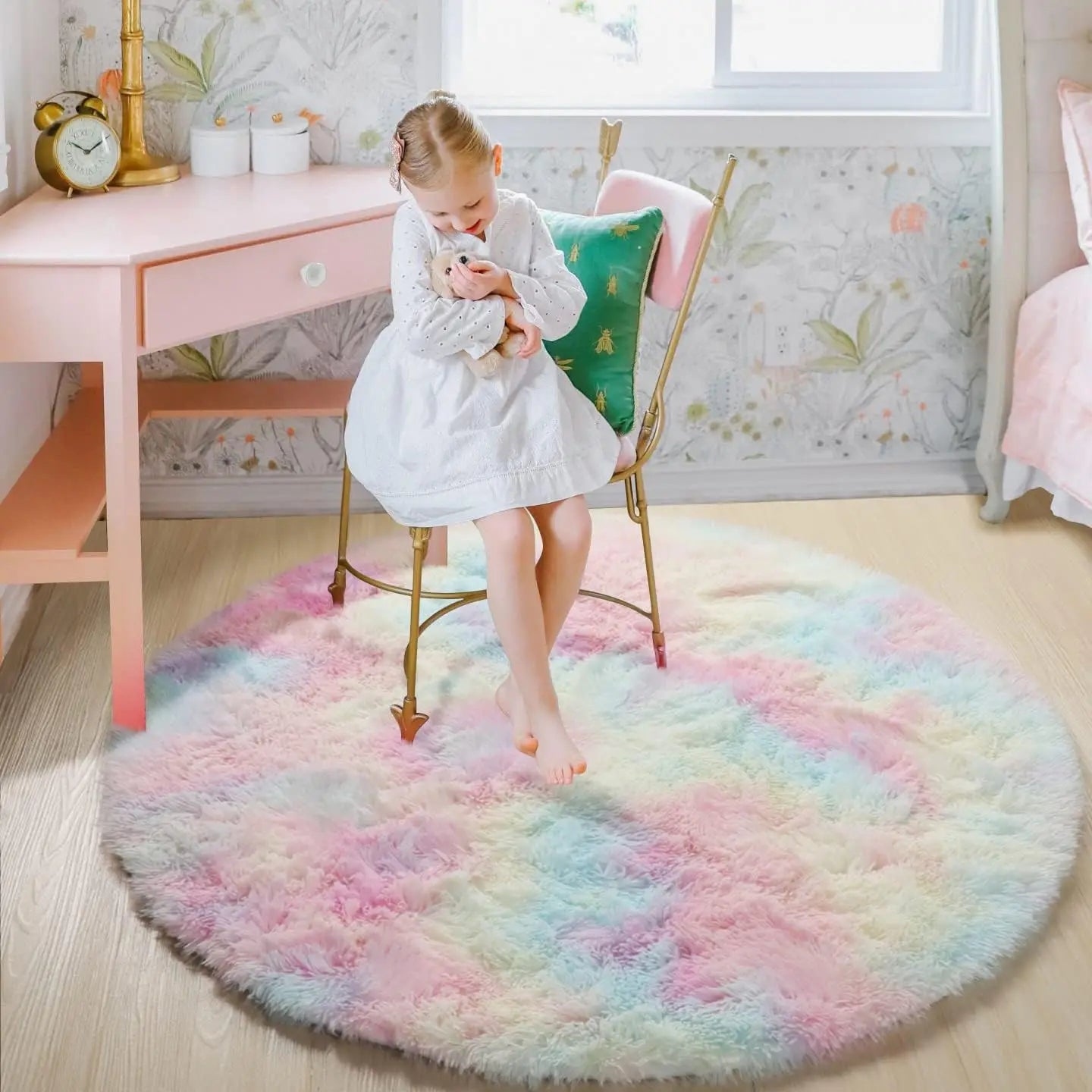 Round fluffy soft area rug for kids girls room princess bedroom decor