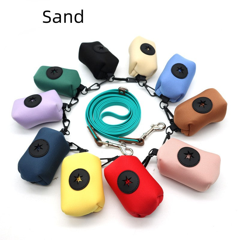 Compact dog poop bag holder for leash